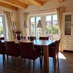 Feriehus Ostsee-wellnesslandhaus Mit Sauna, Jacuzzi, Innenwhirlpool Groß Schwansee